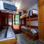 Prijeten Soncen Apartma V Objemu Pohorja Apartamento