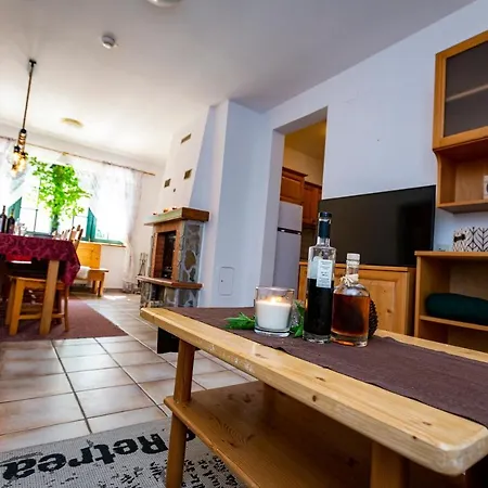 Apartment Prijeten Soncen Apartma V Objemu Pohorja