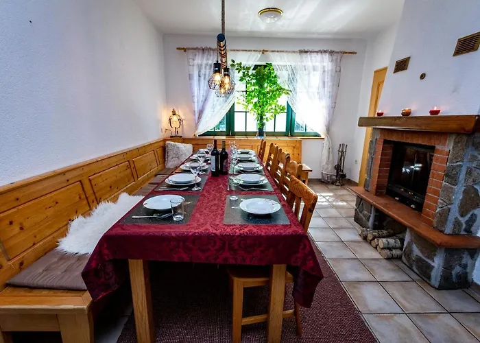 アパート Prijeten Soncen Apartma V Objemu Pohorja